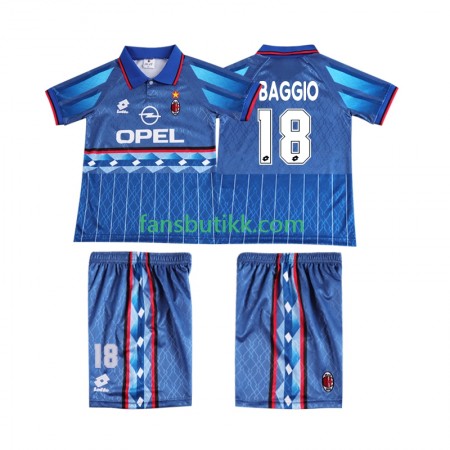 Fotballdrakt AC Milan BAGGIO 18 1995 Barn Retro Bortetrøye 1996 Kortermet